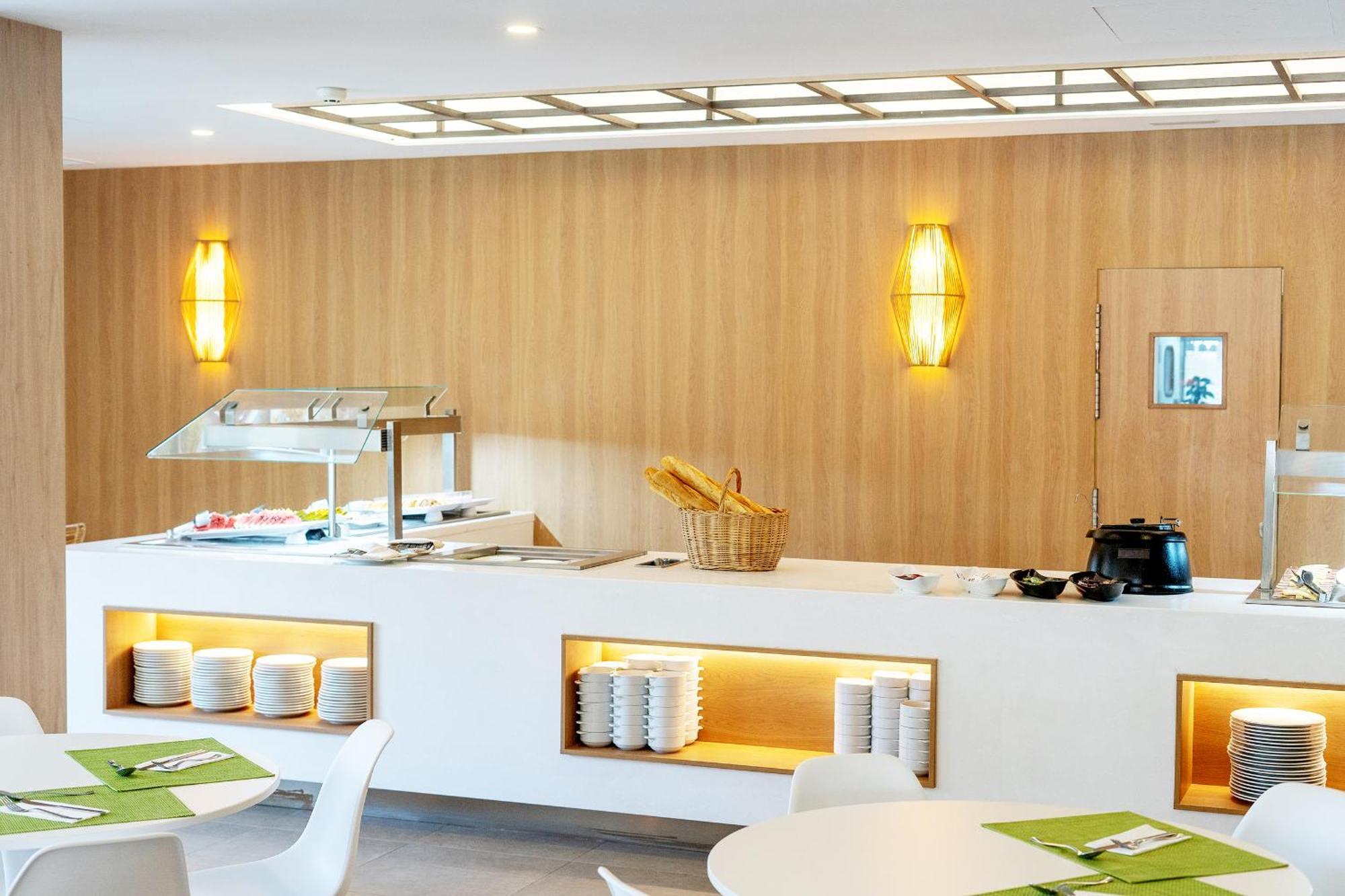 Seasun Siurell Hotel 4*